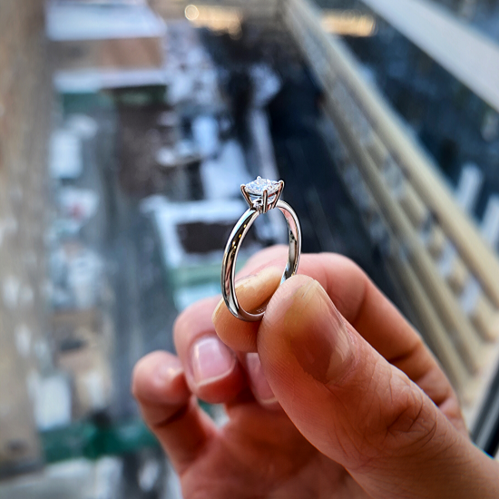 经典公主方形切割钻石订婚戒指,  放大圖像 6