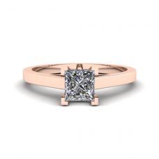 18K 玫瑰金公主方形切割钻石戒指