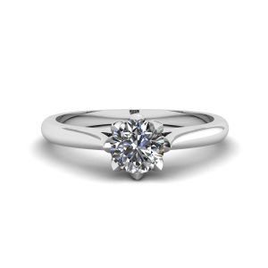 莲花钻石订婚戒指