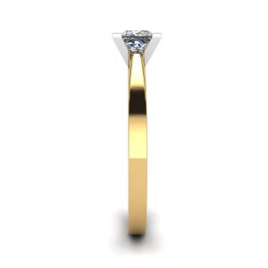 未来风格公主方形切割黄金钻石戒指 - 照片 2