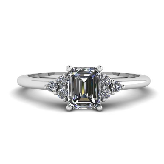 镶有侧钻的祖母绿切割钻石戒指, 放大圖像 1