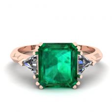 3 克拉祖母绿戒指镶三角边钻石玫瑰金