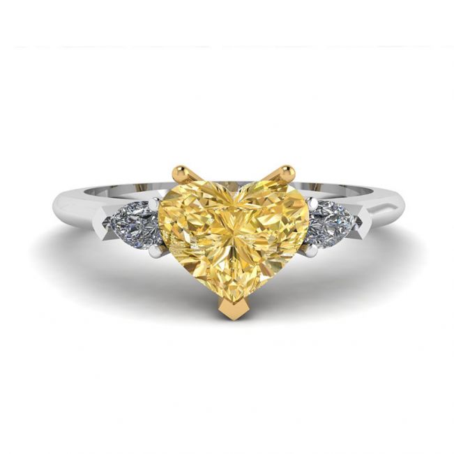 心形黄钻配白梨钻石戒指