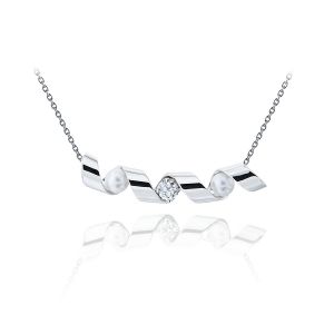 微笑项链，镶嵌 0.33 克拉钻石和海水珍珠 - Ruban 系列